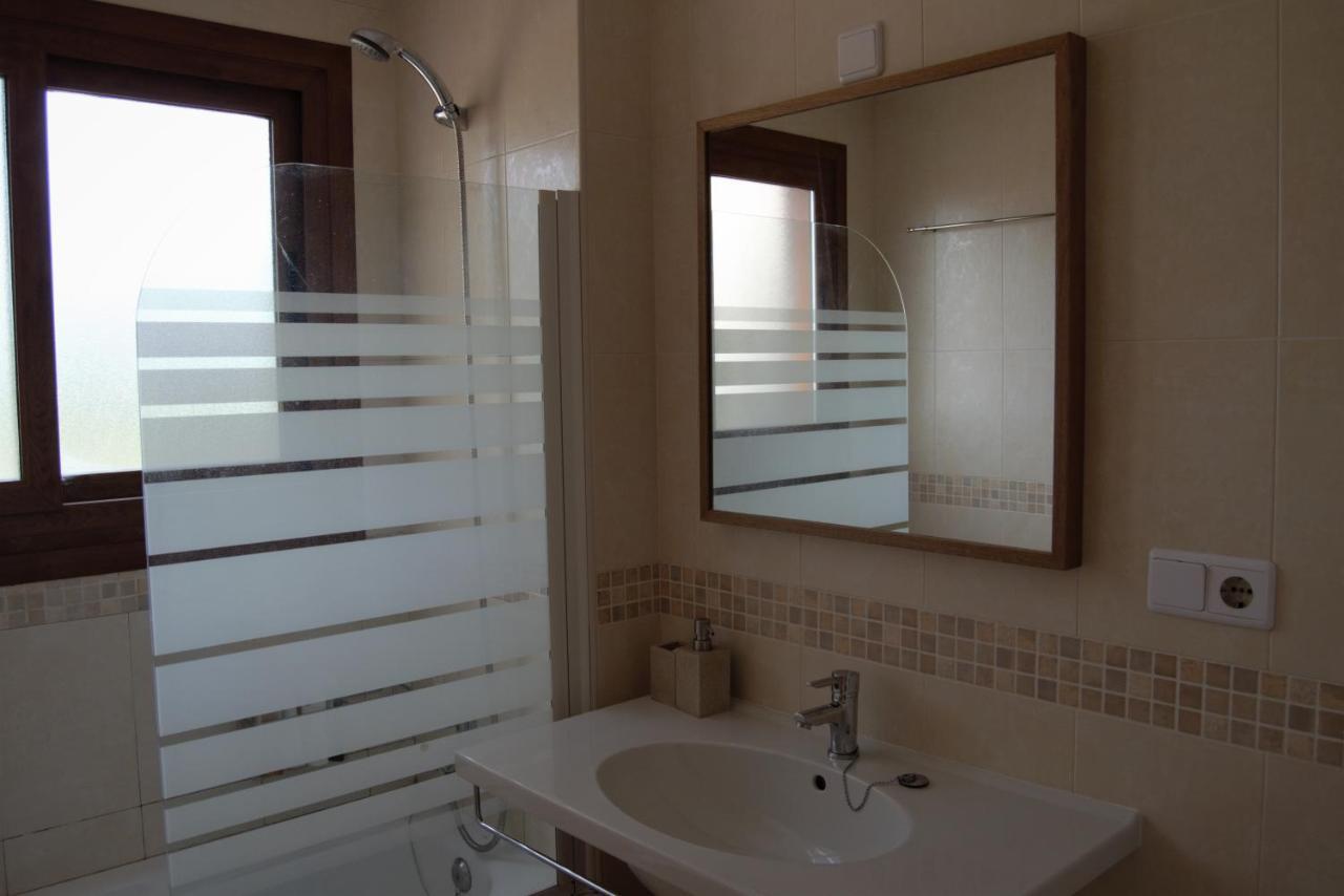 Precioso Adosado En Urbanizacion Con Campo De Golf Villa Mino Dış mekan fotoğraf